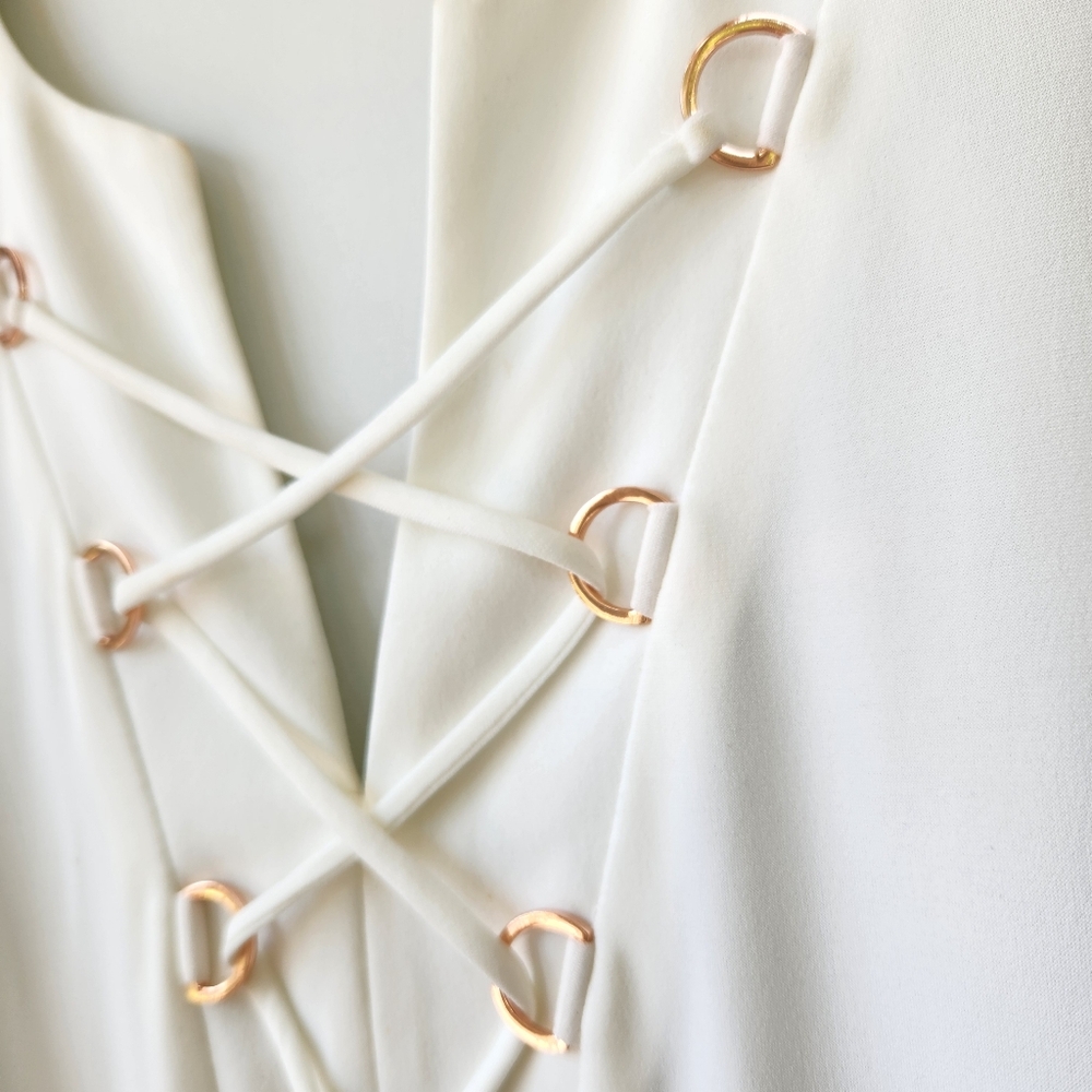 IVANKA TRUMP Cream Tunic with Rose Gold Eyelets Size Medium
